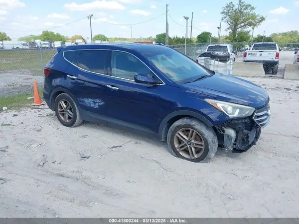 5XYZT3LB6JG554006 2018 HYUNDAI SANTA FE - Image 1