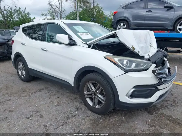 5XYZT3LB6JG571971 2018 HYUNDAI SANTA FE - Image 1