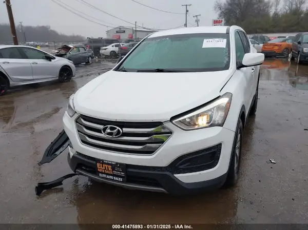 5XYZT3LB7GG317498 2016 HYUNDAI SANTA FE - Image 2