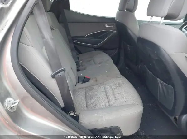 5XYZT3LB7GG321177 2016 HYUNDAI SANTA FE - Image 8