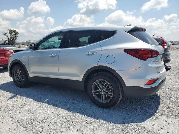 5XYZT3LB7HG393532 2017 HYUNDAI SANTA FE - Image 2