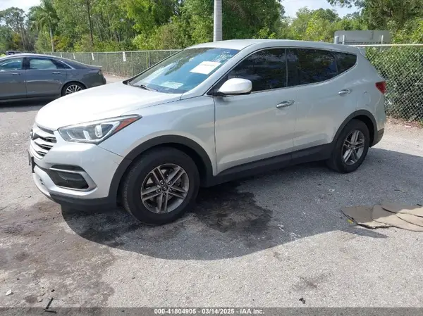 5XYZT3LB7HG451574 2017 HYUNDAI SANTA FE - Image 2