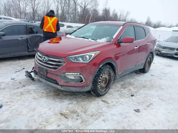 5XYZT3LB7HG478628 2017 HYUNDAI SANTA FE - Image 2