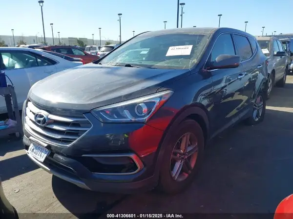 5XYZT3LB7HG494702 2017 HYUNDAI SANTA FE - Image 2