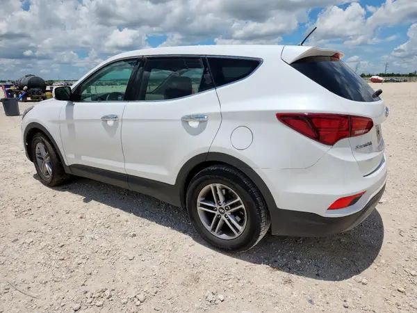 5XYZT3LB7JG542026 2018 HYUNDAI SANTA FE - Image 2