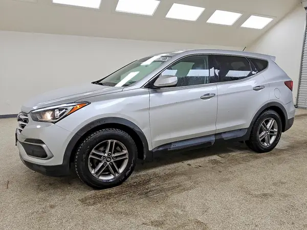 5XYZT3LB7JG553706 2018 HYUNDAI SANTA FE - Image 1
