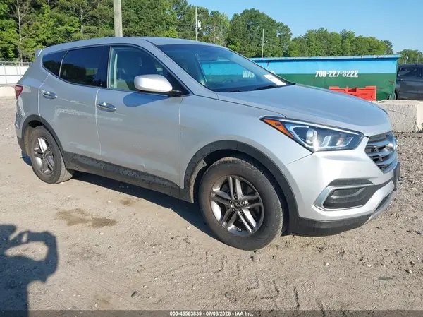 5XYZT3LB7JG558131 2018 HYUNDAI SANTA FE - Image 1