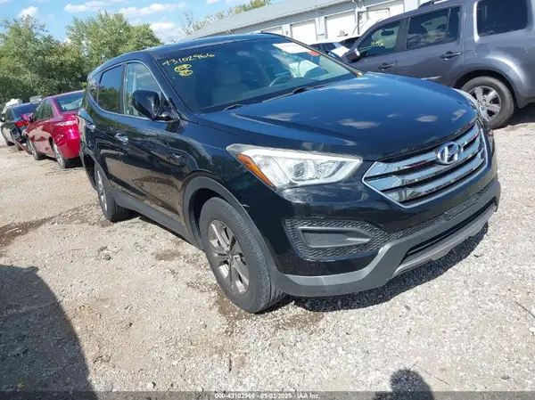 5XYZT3LB8GG374308 2016 HYUNDAI SANTA FE - Image 1