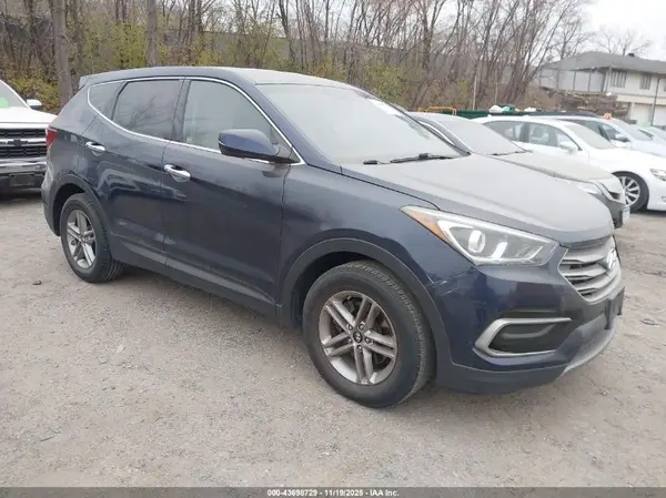 5XYZT3LB8HG408667 2017 HYUNDAI SANTA FE - Image 1