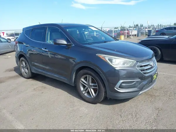 5XYZT3LB8JG560499 2018 HYUNDAI SANTA FE - Image 1