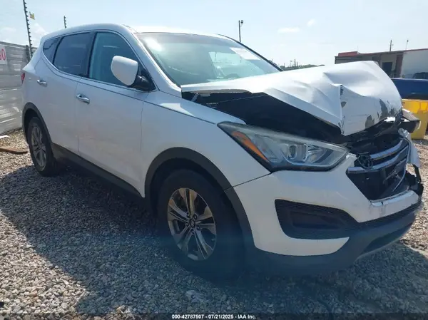 5XYZT3LB9GG307166 2016 HYUNDAI SANTA FE - Image 1