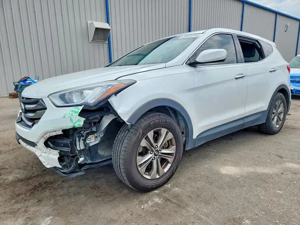 5XYZT3LB9GG356738 2016 HYUNDAI SANTA FE - Image 1