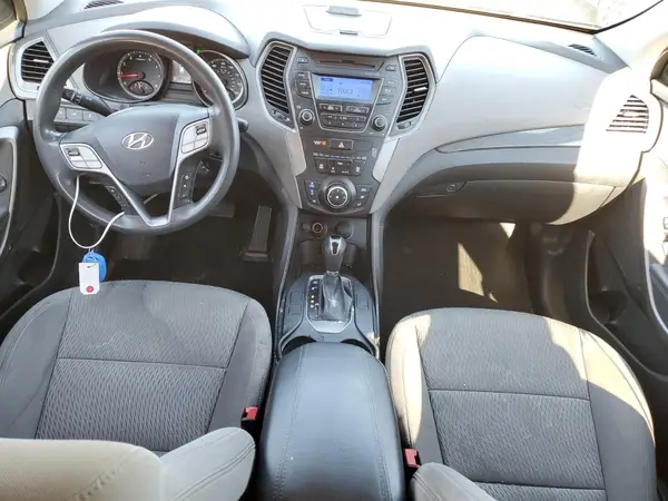 5XYZT3LB9GG367402 2016 HYUNDAI SANTA FE - Image 8