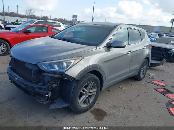 5XYZT3LB9HG411951 2017 HYUNDAI SANTA FE - Image 2