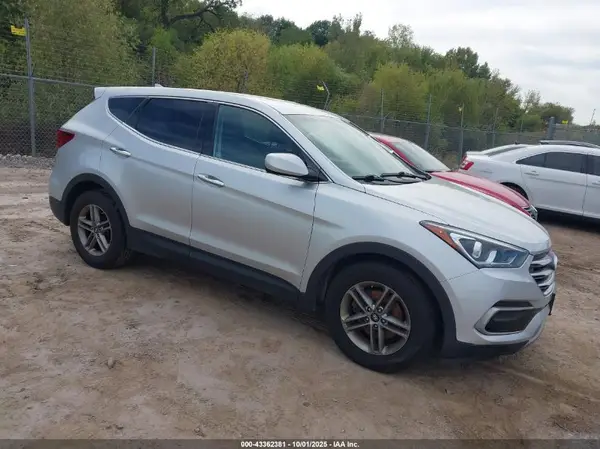 5XYZT3LB9HG498248 2017 HYUNDAI SANTA FE - Image 1