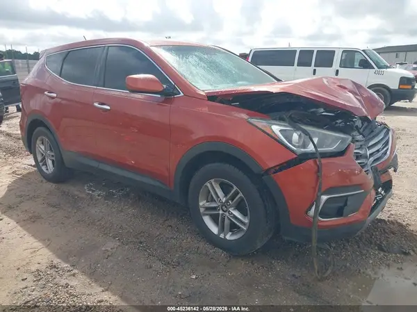 5XYZT3LB9JG519797 2018 HYUNDAI SANTA FE - Image 1