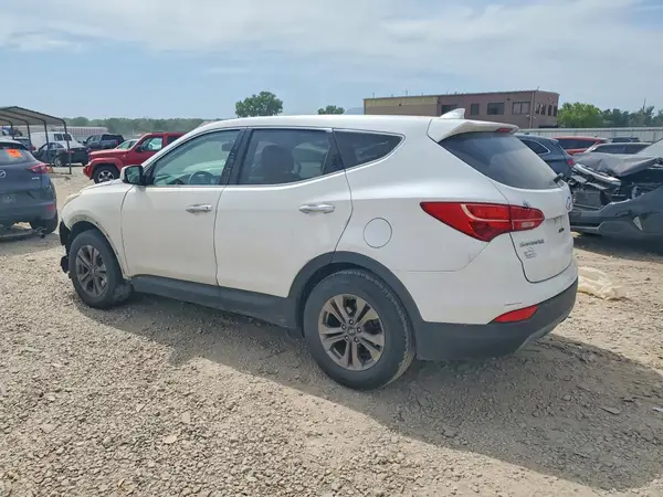 5XYZT3LBXGG317169 2016 HYUNDAI SANTA FE - Image 2
