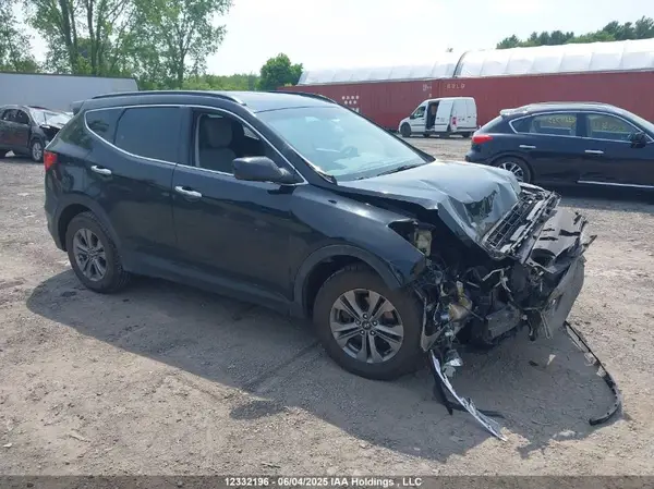 5XYZT3LBXGG346946 2016 HYUNDAI SANTA FE - Image 1