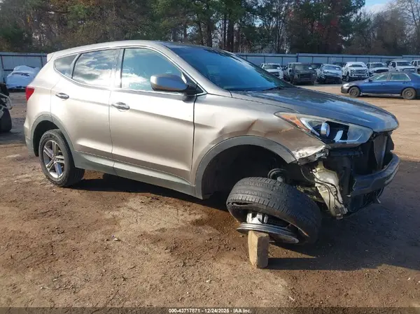 5XYZT3LBXHG393413 2017 HYUNDAI SANTA FE - Image 1