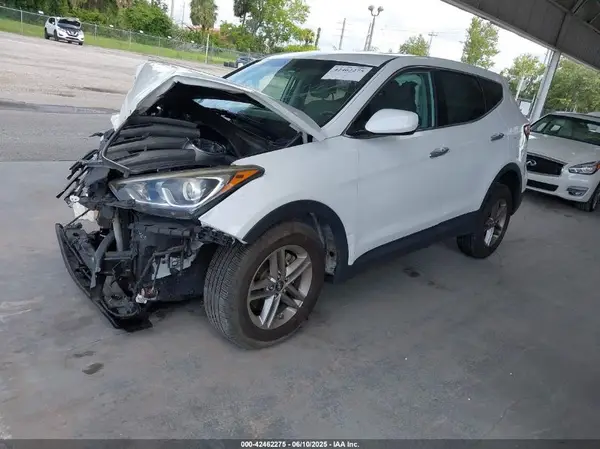 5XYZT3LBXHG434235 2017 HYUNDAI SANTA FE - Image 2