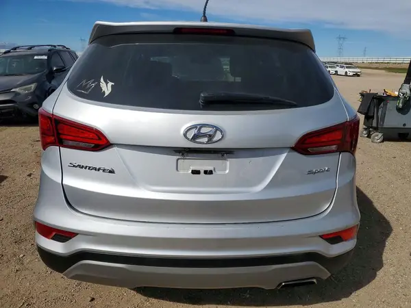 2018 HYUNDAI SANTA FE auction photo 6