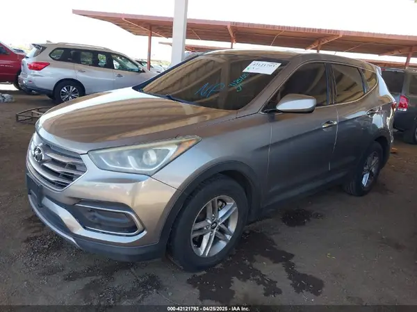 5XYZT3LBXJG526029 2018 HYUNDAI SANTA FE - Image 2