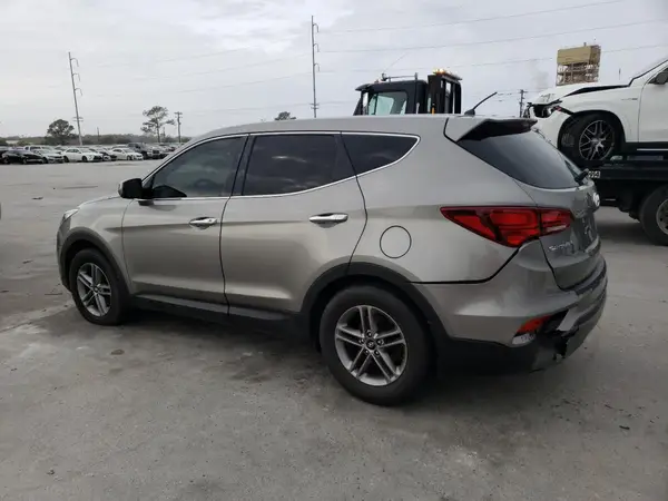 5XYZT3LBXJG564229 2018 HYUNDAI SANTA FE - Image 2