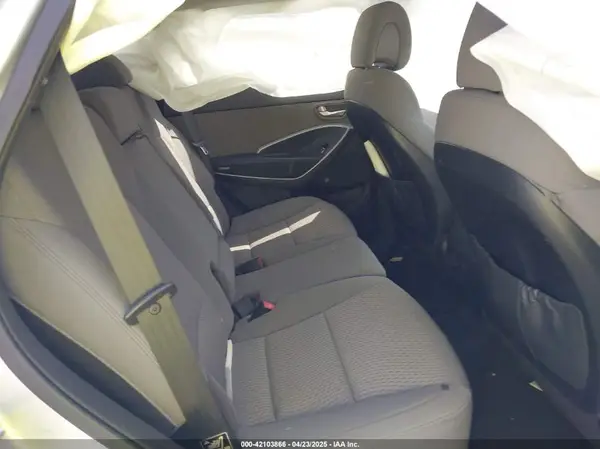 5XYZTDLB0GG338313 2016 HYUNDAI SANTA FE - Image 8