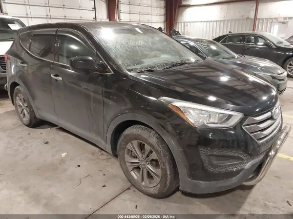 5XYZTDLB0GG368444 2016 HYUNDAI SANTA FE - Image 1