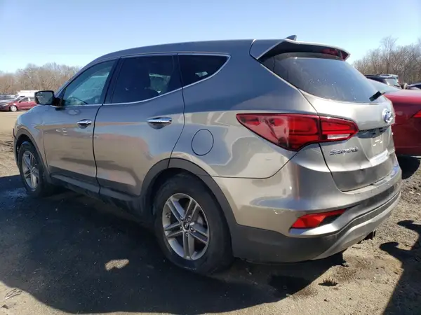 5XYZTDLB0HG392518 2017 HYUNDAI SANTA FE - Image 2