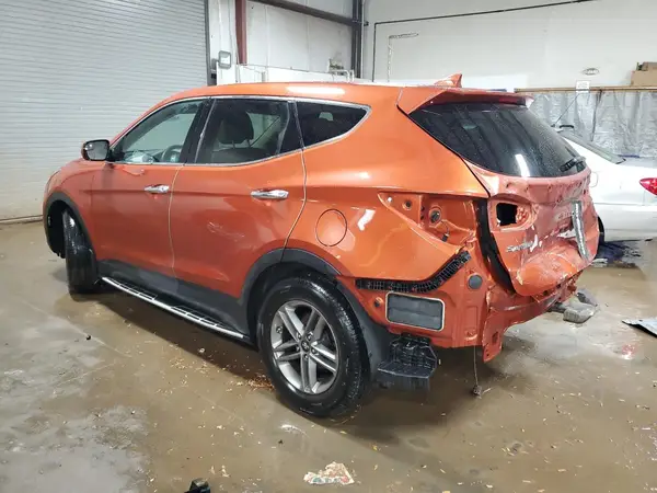 5XYZTDLB0HG405008 2017 HYUNDAI SANTA FE - Image 2