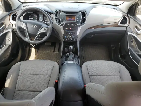 5XYZTDLB0HG437926 2017 HYUNDAI SANTA FE - Image 8