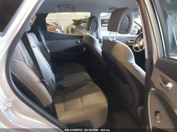 5XYZTDLB0HG440633 2017 HYUNDAI SANTA FE - Image 8