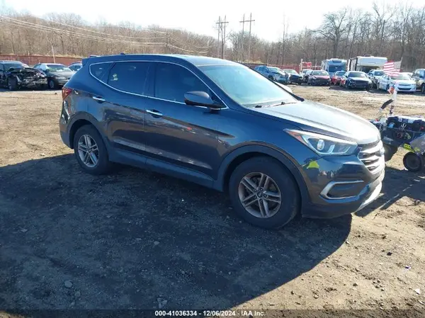 5XYZTDLB0HG453575 2017 HYUNDAI SANTA FE - Image 1