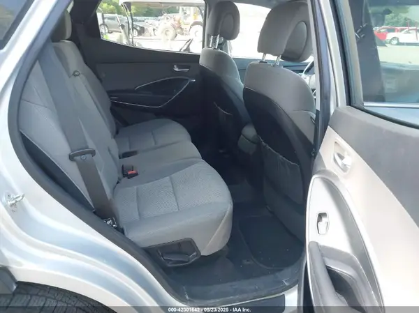 5XYZTDLB0JG539250 2018 HYUNDAI SANTA FE - Image 8