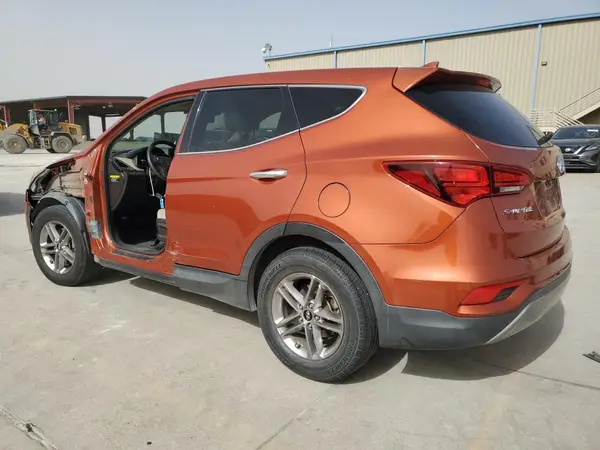5XYZTDLB1HG453679 2017 HYUNDAI SANTA FE - Image 2
