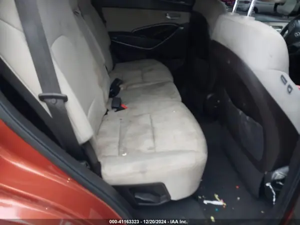5XYZTDLB1HG477318 2017 HYUNDAI SANTA FE - Image 8
