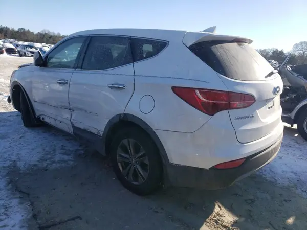 5XYZTDLB2GG308066 2016 HYUNDAI SANTA FE - Image 2