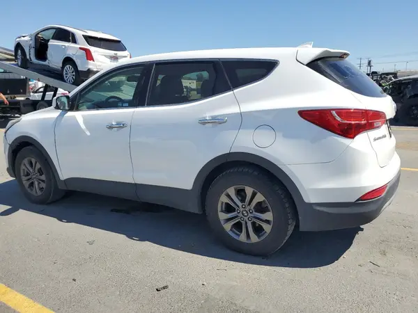 5XYZTDLB2GG318287 2016 HYUNDAI SANTA FE - Image 2