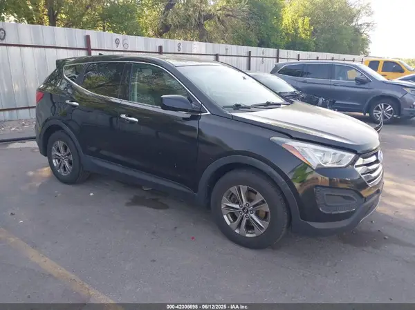 5XYZTDLB2GG362306 2016 HYUNDAI SANTA FE - Image 1