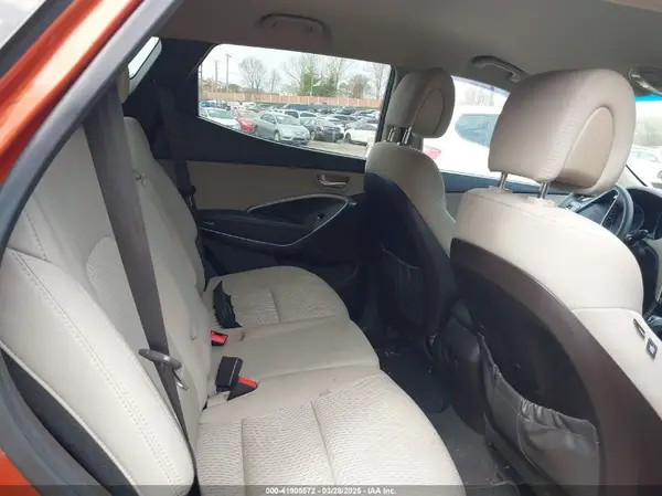 5XYZTDLB2HG393752 2017 HYUNDAI SANTA FE - Image 8