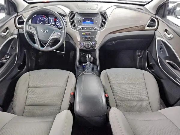 5XYZTDLB2HG409657 2017 HYUNDAI SANTA FE - Image 8