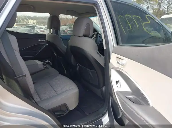 5XYZTDLB2HG428225 2017 HYUNDAI SANTA FE - Image 8