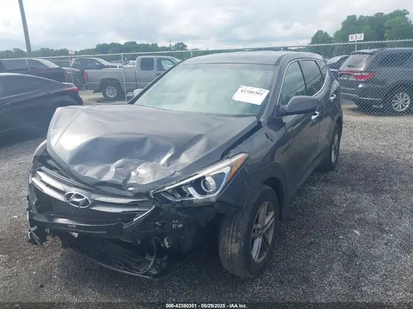 5XYZTDLB2HG451648 2017 HYUNDAI SANTA FE - Image 2