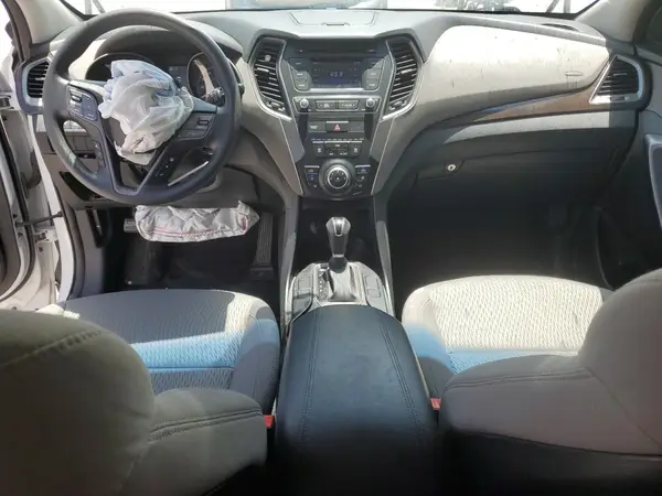 5XYZTDLB2JG534664 2018 HYUNDAI SANTA FE - Image 8