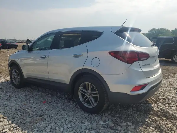 5XYZTDLB2JG571617 2018 HYUNDAI SANTA FE - Image 2