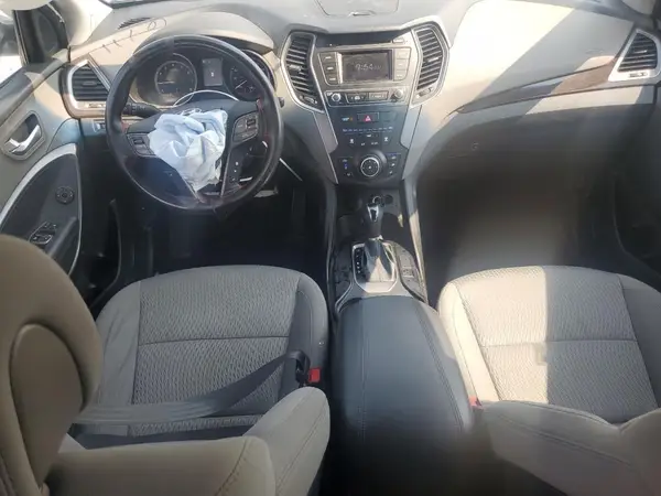 5XYZTDLB2JG571617 2018 HYUNDAI SANTA FE - Image 8