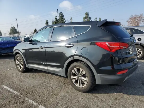 5XYZTDLB3GG327225 2016 HYUNDAI SANTA FE - Image 2