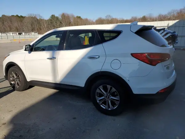 5XYZTDLB3GG329329 2016 HYUNDAI SANTA FE - Image 2