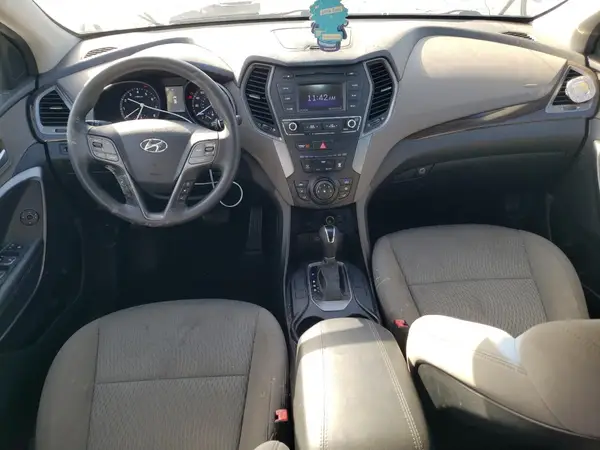 5XYZTDLB3HG420053 2017 HYUNDAI SANTA FE - Image 8